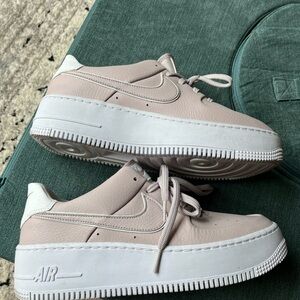 Nike Women's Pale Pink and White Sneakers